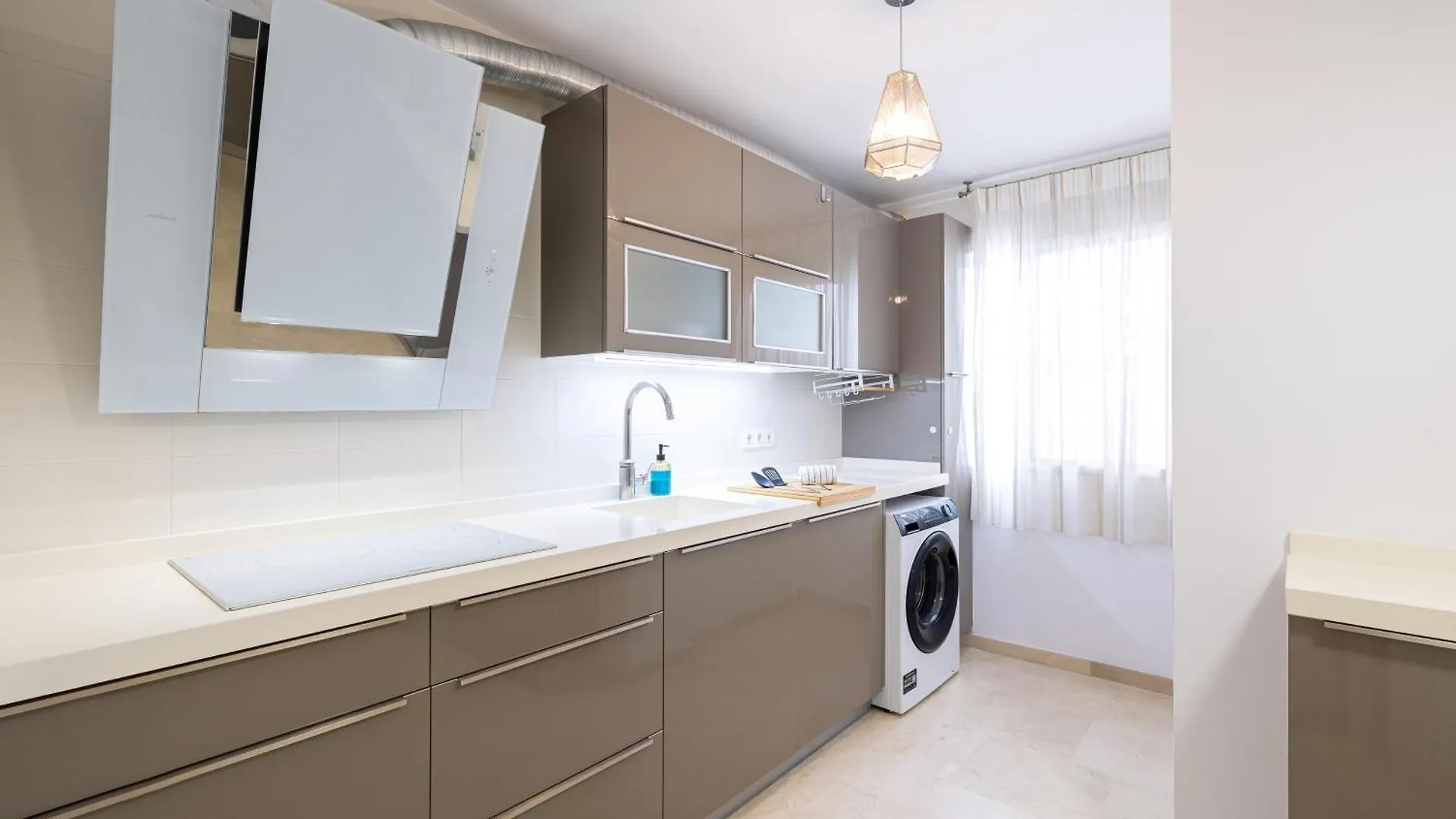 Luxury Apartment Fuengirola By Aora Stay 스페인
