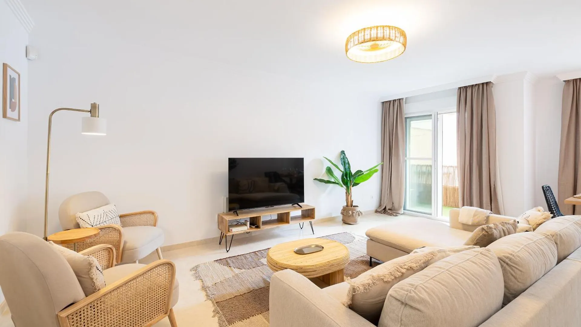 Luxury Apartment Fuengirola By Aora Stay