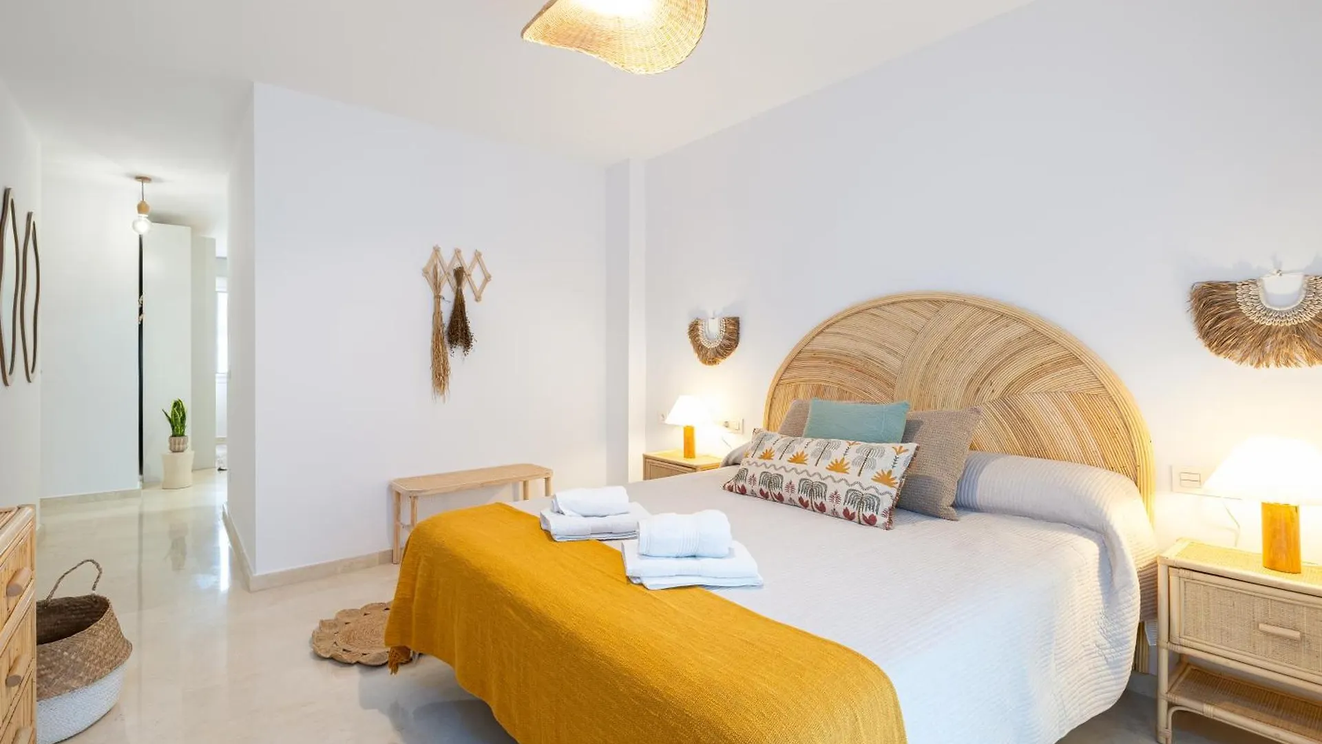 Luxury Apartment Fuengirola By Aora Stay 0*,